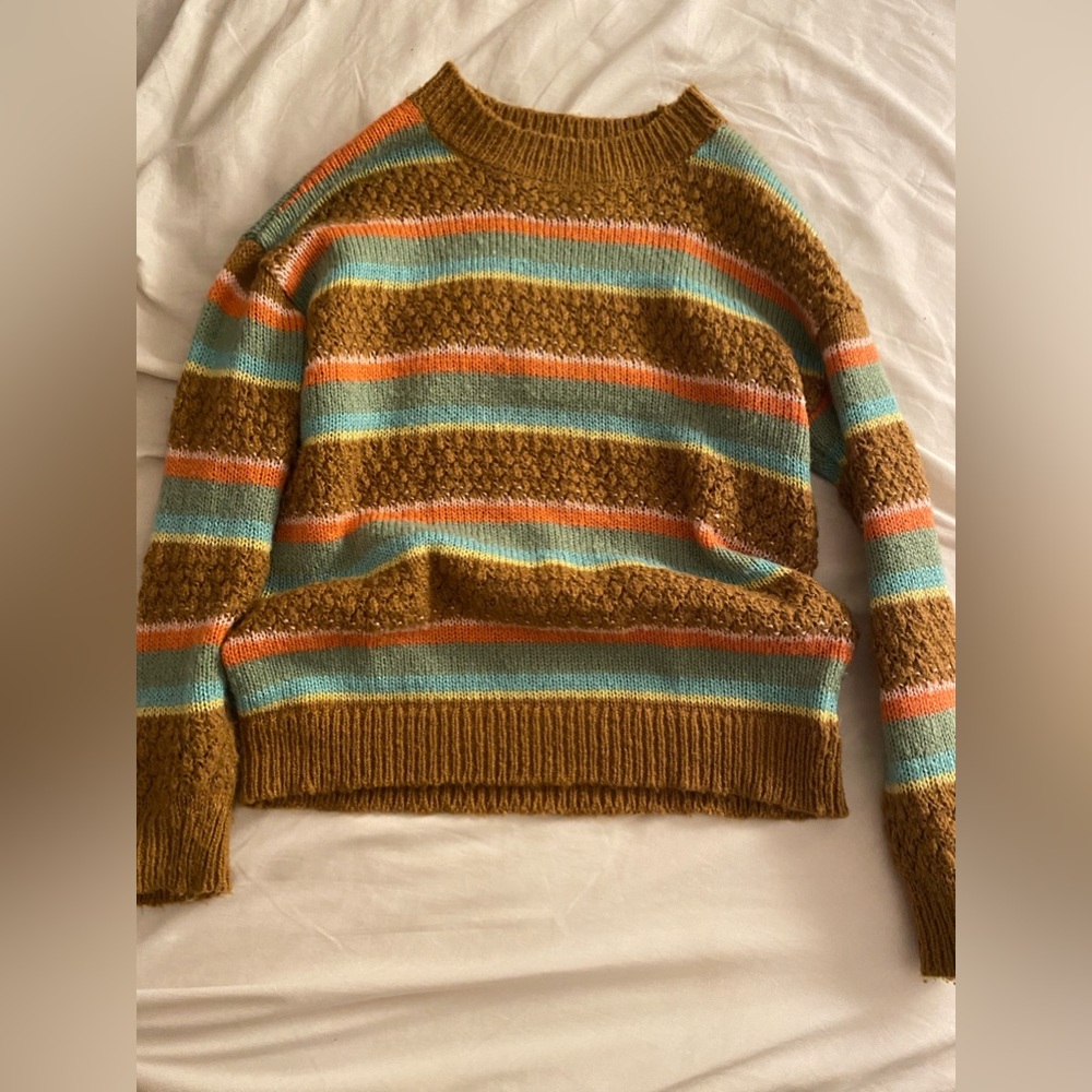 O’neill sweater size M